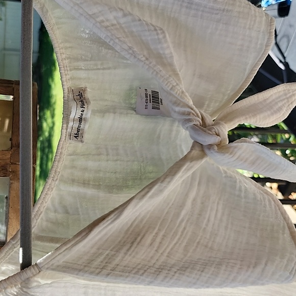 NWT Abercrombie & FitchWhite Cause Cropped Off-The-Shoulder Gauzy Beach … - Picture 3 of 7